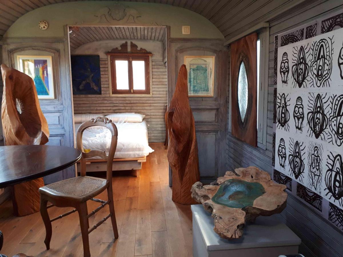 Le Fond De La Biche Bed & Breakfast Goutroux Exterior photo